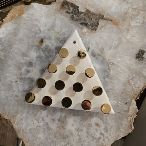 Gold and white marble Cracker Barrel Peg Game EUC